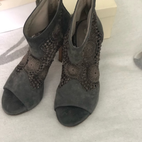 Latitude femme grey sued open toed heel - Picture 3 of 8